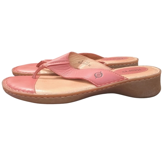 Born Red Leather Wedge Thong Sandals Rubber Sole Size 9 - Picture 1 of 6